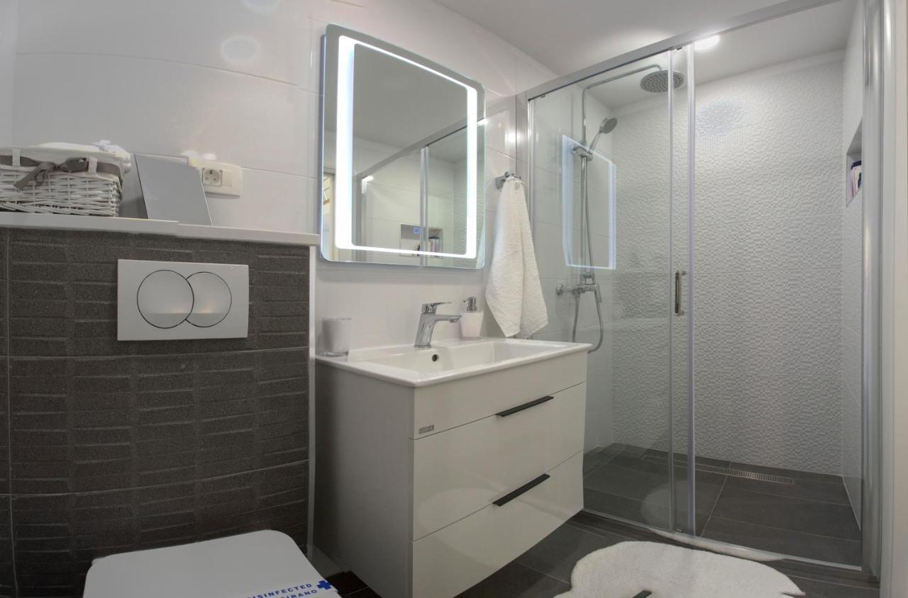 Central Old Town Rooms 1 Сплит Екстериор снимка