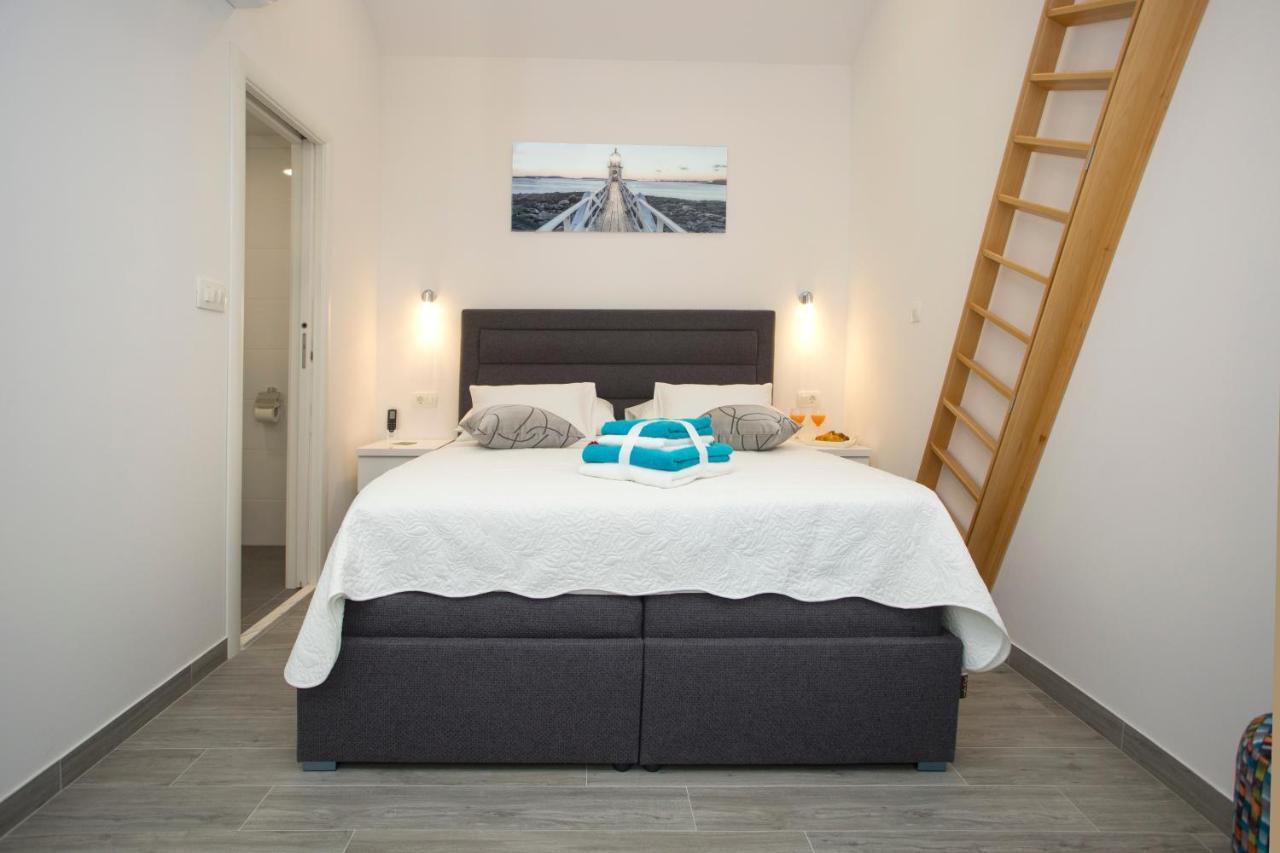 Central Old Town Rooms 1 Сплит Екстериор снимка
