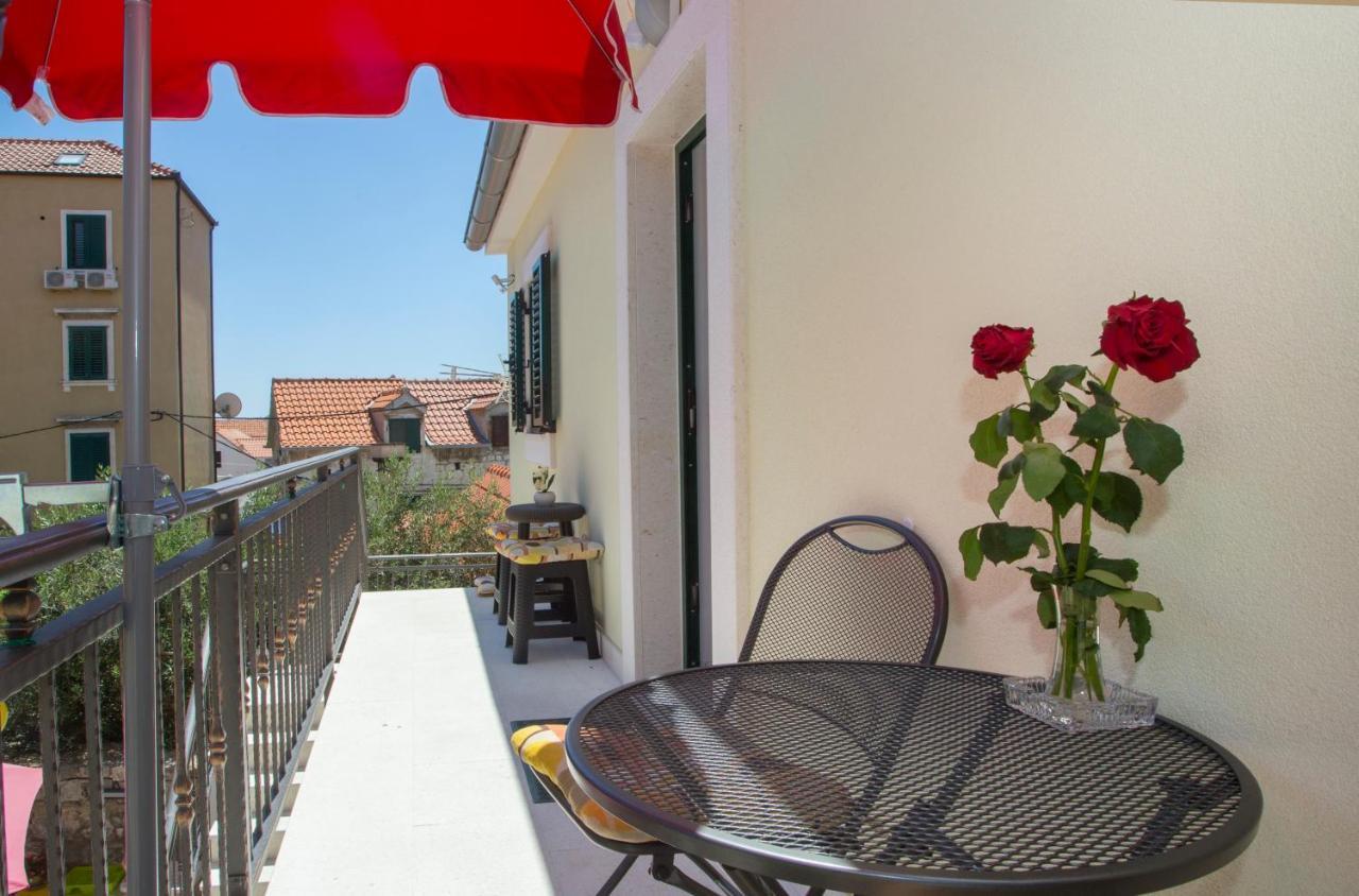 Central Old Town Rooms 1 Сплит Екстериор снимка